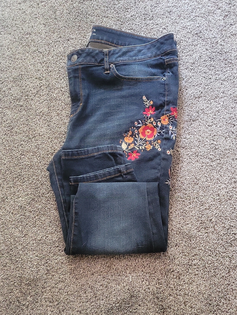 GH Bass Embroidered Skinny Jeans